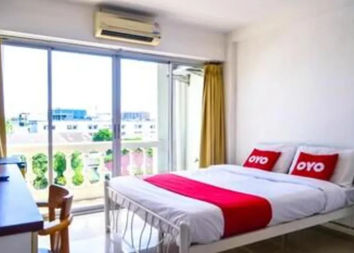Super Oyo 498 Ladawan 3* Bangkok