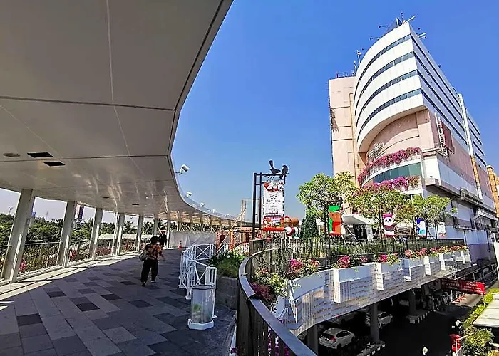 Super Oyo 498 Ladawan 3* Bangkok